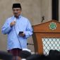 Wakil Wali Kota Bekasi menyampaikan sambutan saat kegiatan Safari Ramadan 1447 H dan Tarawih Keliling di Masjid Ar Rosikhin, Kelurahan Jatiluhur, Kecamatan Jati Asih, Senin (2/3/2026). Dalam kesempatan tersebut, ia menegaskan komitmen Pemkot Bekasi dalam penguatan program Kobe Sehat dan Kobe Cerdas.