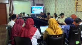 Anggota Komisi IV DPRD Kota Bekasi menggelar rapat kerja bersama Dinas Kesehatan Kota Bekasi dalam rangka pembahasan Rencana Kerja Pemerintah Daerah (RKPD) Tahun 2027 di Ruang Rapat Komisi IV DPRD Kota Bekasi, Senin (9/3/2026). Rapat dipimpin Wakil Ketua Komisi IV Wildan Fathurrahman bersama Sekretaris Komisi IV R. Eko Setyo Pramono dan dihadiri anggota dewan serta jajaran Dinas Kesehatan Kota Bekasi.
