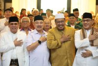 Wawali Bekasi menegaskan pentingnya kebersamaan tokoh lintas agama dalam menjaga kerukunan. Pertemuan ini diharapkan menjadi contoh nyata toleransi di tengah masyarakat.