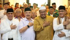 Wawali Bekasi menegaskan pentingnya kebersamaan tokoh lintas agama dalam menjaga kerukunan. Pertemuan ini diharapkan menjadi contoh nyata toleransi di tengah masyarakat.