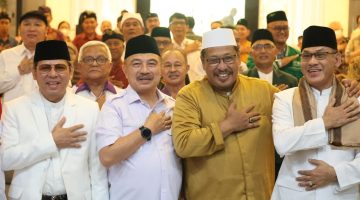 Wawali Bekasi menegaskan pentingnya kebersamaan tokoh lintas agama dalam menjaga kerukunan. Pertemuan ini diharapkan menjadi contoh nyata toleransi di tengah masyarakat.