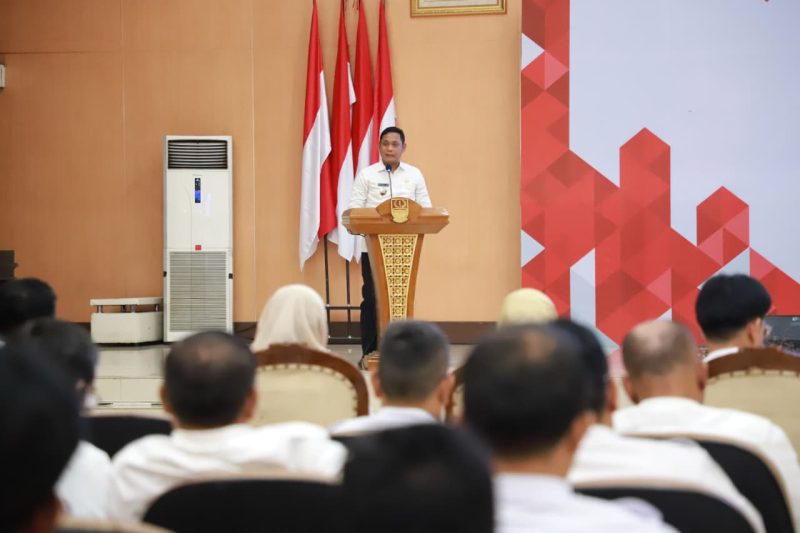 MUSRENBANG RKPD : Pelaksana Tugas Bupati Bekasi Asep Surya Atmaja membuka Musyawarah Perencanaan Pembangunan (Musrenbang) Rencana Kerja Pemerintah Daerah (RKPD) Tahun 2027, Bertempat di Gedung Swatantra Wibawa Mukti, Komplek Pemkab. Bekasi. Pada Rabu, (8/04/2026). FOTO : Endar Raziq B/Diskominfosantik.