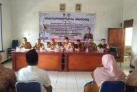 Pemerintah Desa Bojongmangu menggelar Musyawarah Desa (Musdes) di aula desa untuk membahas perubahan Keputusan Kepala Desa sebagai dasar pengisian anggota BPD periode 2026–2034, Selasa (14/4/2026).