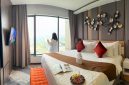 Suasana kamar di Vasaka Hotel Jakarta yang menawarkan pengalaman staycation nyaman dengan pemandangan kota Jakarta, lengkap dengan berbagai promo menginap dan hiburan selama Mei 2026.