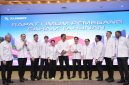Jajaran Direksi dan Dewan Komisaris XLSMART berfoto bersama usai pelaksanaan Rapat Umum Pemegang Saham Tahunan (RUPST) Tahun Buku 2025 di Jakarta, Rabu (20/5/2026). Dalam RUPST tersebut, XLSMART menegaskan komitmennya memperkuat transformasi pascamerger, integrasi jaringan, dan pengembangan layanan 5G di Indonesia.