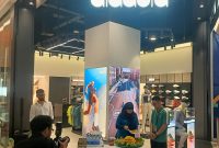 Grand opening Mono Store pertama Diadora di Living World Grand Wisata, Bekasi, Jumat (22/5/2026). Kehadiran gerai ini menjadi langkah strategis Diadora dalam memperkuat pasar sport lifestyle di Indonesia dengan menghadirkan konsep “The Home of Italian Sport Lifestyle”.