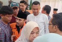 Bupati non aktif Ade Kuswara usai menjalani sidang dakwaan di Pengadilan Tipikor, Bandung. (Metrotvnews.com/ P Aditya Prakasa)

