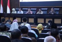 Rapat Optimalisasi peran dan tugas Satgas MBG yang digelar di Aula KH. Noer Ali, Gedung Bupati Bekasi, Kamis (7/5/2026). 
