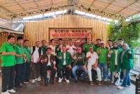 Jajaran pengurus DPC PPP Kota Bekasi bersama perwakilan PAC dan badan otonom partai usai menggelar Rapat Koordinasi (Rakor) terkait penolakan Muscab yang digelar Plt Ketua DPC PPP Kota Bekasi, Minggu (3/5/2026).