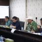 Wakil Ketua Komisi IV DPRD Kota Bekasi, Wildan Fathurrahman, saat mengikuti rapat bersama Dinas Pendidikan membahas kesiapan pelaksanaan SPMB 2026 di Kota Bekasi, Senin (4/5/2026).