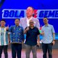 Staf Khusus Menteri Komunikasi dan Digital (Menkomdigi), Arnanto Nurprabowo (kedua kiri), berfoto bersama jajaran TVRI dan narasumber di Media Center Siaran FIFA World Cup 2026 TVRI, Jakarta, Rabu (17/6/2026). Dalam kunjungannya, Arnanto mengapresiasi kualitas siaran Piala Dunia 2026 yang disiarkan gratis melalui TVRI Nasional dan TVRI Sport serta fasilitas Media Center yang mendukung kerja para jurnalis.