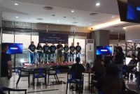 General Manager Vasaka Hotel Jakarta, Nancy Fenyapwain, bersama jajaran manajemen saat memperkenalkan pembaruan fasilitas dan tampilan hotel dalam acara Media Gathering & Exclusive Preview 