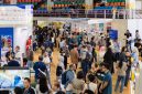 Suasana pembukaan Indonesia Energy & Engineering (IEE) Series 2026 di BSCC Dome Balikpapan, Kalimantan Timur, Rabu (10/6/2026). Pameran ini menghadirkan ratusan perusahaan dari sektor energi, pertambangan, dan konstruksi untuk mendorong investasi serta pertumbuhan industri di Indonesia Timur.