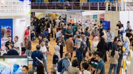 Suasana pembukaan Indonesia Energy & Engineering (IEE) Series 2026 di BSCC Dome Balikpapan, Kalimantan Timur, Rabu (10/6/2026). Pameran ini menghadirkan ratusan perusahaan dari sektor energi, pertambangan, dan konstruksi untuk mendorong investasi serta pertumbuhan industri di Indonesia Timur.