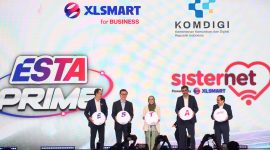 Keterangan Foto :

Menteri Komunikasi dan Digital Republik Indonesia, Meutya Hafid (tengah) bersama President Director & CEO XLSMART Rajeev Sethi (kedua kanan), Director & Chief Regulatory Officer XLSMART Merza Fachys (kanan), Direktur & Chief Enterprise Business Officer XLSMART Andrijanto Muljono (kiri) dan Chairman Sinar Mas Telecomunication & Technology, Franky Oesman Widjaja (kedua kiri) meluncurkan ESTA Prime pada acara Bravo 500 Summit 2026 di Jakarta, Kamis (11/6/2026). XLSMART for Business menggelar Bravo 500 Summit 2026 sekaligus memperkenalkan ESTA Prime sebagai upaya mempercepat transformasi digital nasional melalui pemanfaatan kecerdasan artifisial (AI), data, internet of things (IoT), dan perluasan jaringan 5G.