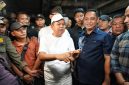 Plt. Bupati Bekasi bersama Gubernur Jawa Barat meninjau langsung kondisi Pasar Baru Cikarang, Cikarang Utara, Sabtu (13/6/2026). Peninjauan ini dilakukan untuk memastikan kesiapan penataan area pasar, termasuk relokasi pedagang dan perbaikan infrastruktur guna mengatasi pasar tumpah serta kemacetan di sekitar lokasi.
