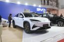 Berbagai merek mobil listrik menawarkan promo spesial di Jakarta Fair Kemayoran 2026. Mulai dari diskon ratusan juta, cicilan 0 persen, gratis asuransi, hingga bonus pembelian dari Hyundai, Wuling, BYD, Chery, Geely, DFSK, dan Polytron.
