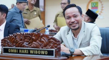 Anggota Pansus 14 DPRD Kabupaten Bekasi, Ombi Hari Wibowo.