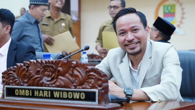 Anggota Pansus 14 DPRD Kabupaten Bekasi, Ombi Hari Wibowo.