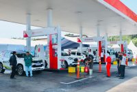 Suasana SPBU di Rest Area KM 57A Ruas Tol Jakarta–Cikampek saat pelaksanaan peresmian implementasi Biosolar B50. PT Jasamarga Transjawa Tol (JTT) memastikan pengamanan, pengaturan lalu lintas, dan pelayanan kepada pengguna jalan tetap berjalan optimal selama kegiatan berlangsung.