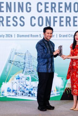 Indonesia Energy Week Surabaya 2026 Resmi Dibuka, Hadirkan 200 Peserta dari 17 Negara