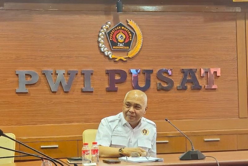 Ketua Umum PWI Pusat, Akhmad Munir.