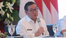 Gubernur DKI Jakarta Pramono Anung memaparkan realisasi APBD DKI Jakarta hingga Triwulan II 2026 dalam konferensi pers Jakarta Budget Talks di Pendopo Balai Kota Jakarta, Rabu (22/7/2026).