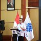 Wakil Wali Kota Bekasi Abdul Harris Bobihoe memberikan sambutan saat membuka Pelatihan Kewirausahaan Strategi Efektif dan Efisien Pengurusan Izin BPOM bagi pelaku UMKM di Balai Perluasan Kesempatan Kerja (BPKK) Kota Bekasi. Kegiatan ini merupakan upaya Pemkot Bekasi memperkuat daya saing UMKM melalui peningkatan legalitas dan kualitas produk.