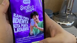 AXIS SHORTIES 2026 resmi dibuka sebagai ajang pengembangan talenta kreatif bagi generasi muda Indonesia. Program ini menawarkan mentoring bersama praktisi perfilman nasional, pendanaan produksi bagi tujuh finalis, serta total hadiah senilai Rp250 juta untuk karya serial micro-drama. Foto: Dok. XLSMART/AXIS
