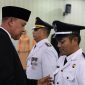 Keterangan Foto:
Wali Kota Bekasi Tri Adhianto melantik 24 pejabat di lingkungan Pemerintah Kota Bekasi di Aula Nonon Sonthanie, Kamis (30/7/2026).