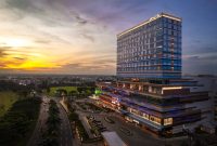 ARTOTEL Living World Grand Wisata Bekasi menghadirkan program hiburan bertajuk 