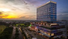 ARTOTEL Living World Grand Wisata Bekasi menghadirkan program hiburan bertajuk 