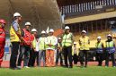 Plt. Wakil Jaksa Agung RI Asep Nana Mulyana didampingi Plt. Bupati Bekasi Asep Surya Atmaja meninjau Stadion Wibawa Mukti, Cikarang Timur, Kabupaten Bekasi, Kamis (3/7/2026). Peninjauan dilakukan untuk melihat kesiapan stadion yang dijajaki menjadi home base Adhyaksa FC pada kompetisi Liga 1 musim 2026/2027.