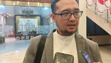 Ketua DPRD Kabupaten Bekasi Ade Sukron.
