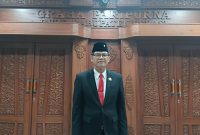 dr. Ferry Parluhutan Sirait resmi dilantik sebagai Anggota DPRD Kabupaten Bekasi dari Fraksi PDI Perjuangan.