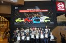 PT Hino Motors Sales Indonesia (HMSI) menyerahkan penghargaan Hino Bodymaker Award 2026 kepada mitra karoseri terbaik pada ajang GIIAS 2026 di ICE BSD City, Tangerang, Selasa (4/8/2026).