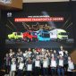 PT Hino Motors Sales Indonesia (HMSI) menyerahkan penghargaan Hino Bodymaker Award 2026 kepada mitra karoseri terbaik pada ajang GIIAS 2026 di ICE BSD City, Tangerang, Selasa (4/8/2026).