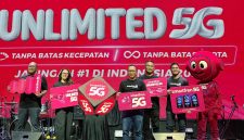 PT XLSMART Telecom Sejahtera Tbk melalui SMARTFREN resmi meluncurkan layanan Unlimited 5G di Semarang. Layanan ini menawarkan internet tanpa batas kecepatan dan tanpa batas kuota selama pelanggan terhubung ke jaringan 5G SMARTFREN, sekaligus memperkuat perluasan layanan 5G di Indonesia.