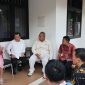 Keterangan foto: Wakil Wali Kota Bekasi Abdul Harris Bobihoe menemui Heru Baskoro, putra Sayuti Melik, di Sentra Terpadu Pangudi Luhur (STPL), Kota Bekasi, Kamis (7/8/2026). Dalam kunjungan tersebut, Harris menyampaikan undangan dari Presiden Prabowo Subianto untuk menghadiri peringatan HUT Kemerdekaan RI di Istana Negara.