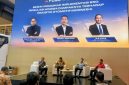 Diskusi “Bedah Roadmap Implementasi B50: Regulasi hingga Dampaknya terhadap Industri Otomotif Indonesia” menghadirkan Cahyo Setyo Wibowo dari Kementerian ESDM, Ronny Senjaya, dan Aji Jaya dalam rangkaian GIIAS 2026, Tangerang, Jumat (7/8/2026).