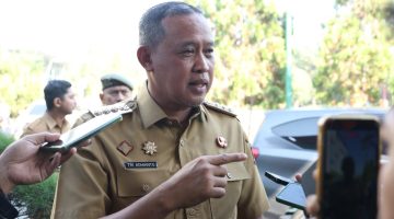 Wali Kota Bekasi Tri Adhianto terus mendorong kawasan tanpa rokok di ruang publik. Sebanyak 83,10 persen pemuda Kota Bekasi tercatat tidak merokok, menjadi yang tertinggi di Jawa Barat.
