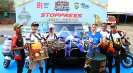 Ratusan penghobi burung kicau mengikuti Kapolda Metro Jaya Cup 2026 di Lapangan Mall Balekota Arena Tangerang, Kota Tangerang, Minggu (9/8/2026). Ajang tersebut memperebutkan sejumlah hadiah, termasuk mobil listrik VF3 untuk juara pertama kelas Best of the Best.