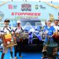 Ratusan penghobi burung kicau mengikuti Kapolda Metro Jaya Cup 2026 di Lapangan Mall Balekota Arena Tangerang, Kota Tangerang, Minggu (9/8/2026). Ajang tersebut memperebutkan sejumlah hadiah, termasuk mobil listrik VF3 untuk juara pertama kelas Best of the Best.