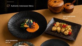 Keterangan foto:
Empat Signature Dish terbaru BATIQA Hotel Jababeka, yakni Arsik Barramundi, Tahu Cabe Garam, Otak-Otak Kenangan, dan Dori Dabu-Dabu, resmi diluncurkan sebagai bagian dari eksplorasi cita rasa autentik Indonesia dengan sentuhan modern.