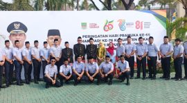 Jajaran dan pegawai Perumda Tirta Bhagasasi Bekasi berfoto bersama dalam rangkaian kegiatan peringatan Hari Pramuka ke-65 dan Hari Jadi Kabupaten Bekasi ke-76. Momentum ini turut menjadi ajang memperkuat kebersamaan dan soliditas internal Perumda Tirta Bhagasasi.