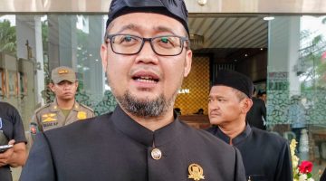 Ketua DPRD Kabupaten Bekasi, Ade Sukron, pada Sabtu (15/8/2026).
