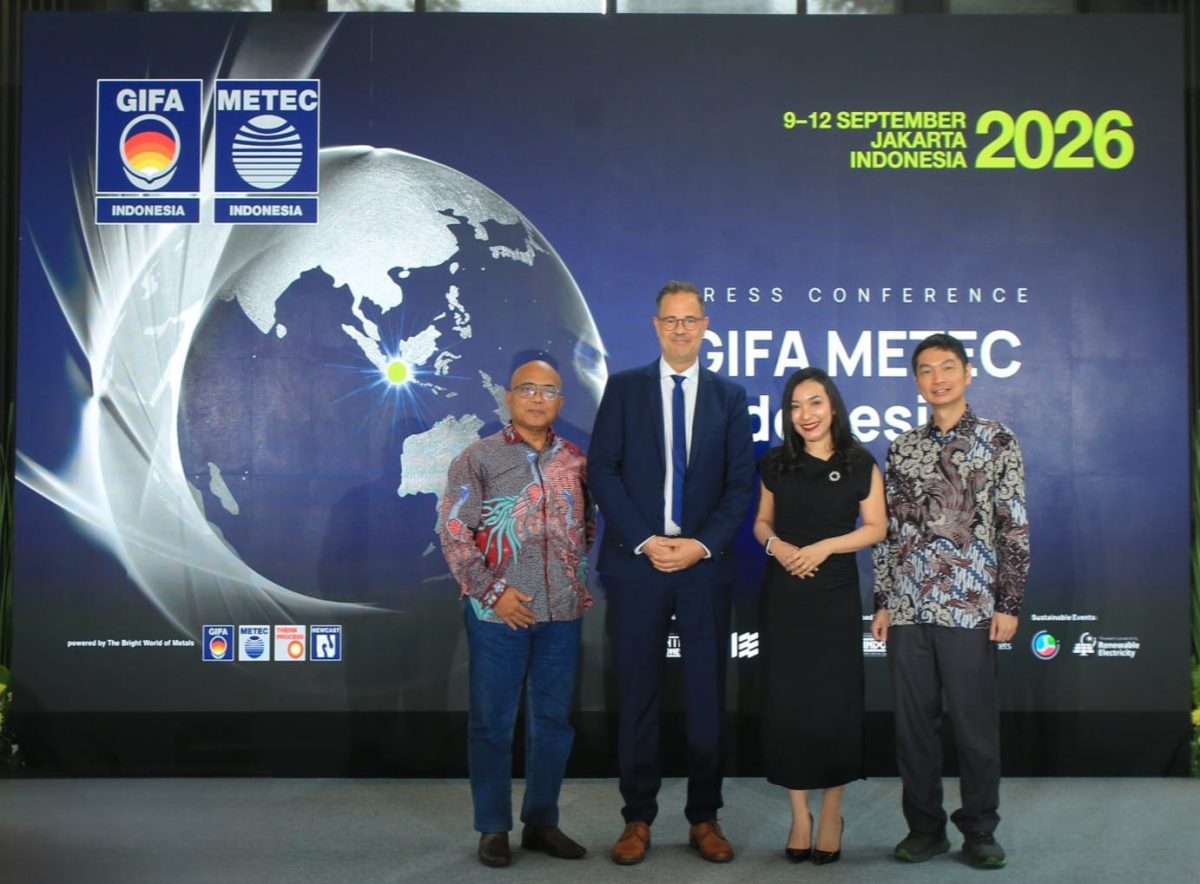 Keterangan foto:
Sejumlah narasumber berfoto bersama usai konferensi pers GIFA-METEC Indonesia 2026 di Jakarta. Pameran teknologi pengecoran logam dan metalurgi tersebut akan digelar pada 9–12 September 2026 di JIExpo Jakarta, dengan fokus memperkuat rantai nilai dan hilirisasi industri logam Indonesia.