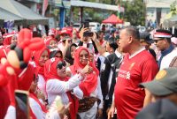  Tri Adhianto Ajak Warga Bekasi Perkuat Solidaritas untuk Korban Bencana NTT.
