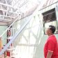 Wakil Wali Kota Bekasi Abdul Harris Bobihoe meninjau langsung renovasi SDN 05 Bojong Menteng yang rusak akibat puting beliung dan menargetkan perbaikan segera rampung sesuai standar.