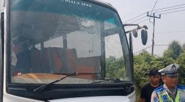 Menjelang Aksi DPR RI, Rombongan Mas Botok Alami Pelemparan Batu di KM 56.